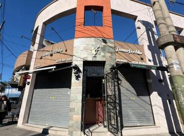 Local comercial · 35m² · 1 Ambiente · Local Comercial en Alquiler Centro de Padua a 3 Cuadras de La Estación