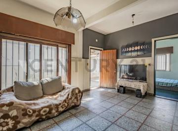 PH · 73m² · 3 Ambientes · PH 3 Ambientes con Patio, Jardín y Terraza en Wilde – Sin Expensas y Apto Crédito