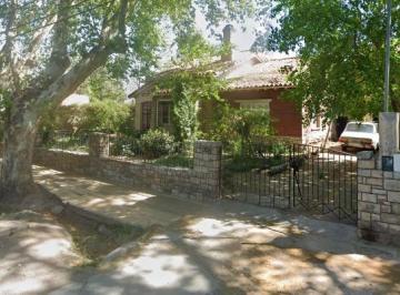Casa · 297m² · 13 Ambientes · Mathus Hoyos 2094 - Bermejo Guaimayen - Mendoza - Venta
