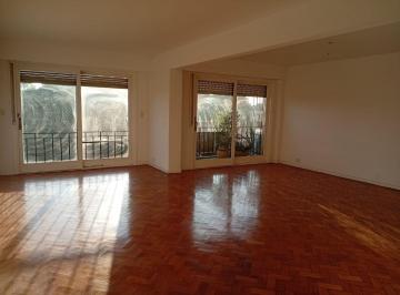 Departamento de 4 ambientes, Belgrano · Espectacular Semipiso Sobre Av del Libertador. Cochera y Vigilancia 24hs