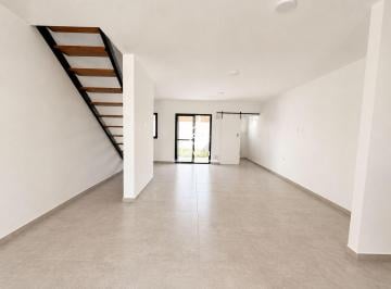 Casa · 97m² · 4 Ambientes · 2 Cocheras · Oportunidad Venta Duplex 3 Dorm Cuestas de Manantiales