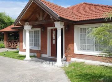 Casa · 700m² · 4 Ambientes · Alquiler de Casa en Echeverria del Lago