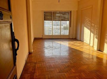 Departamento · 100m² · 4 Ambientes · Venta Balvanera 4 Amb de Estilo Balcón Al Frente