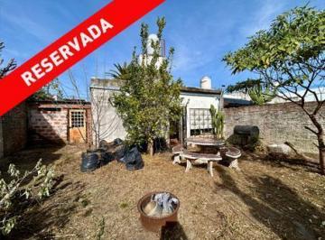 Casa · 123m² · 3 Ambientes · 2 Cocheras · Casa en Villa Luzuriaga