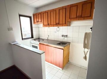 Departamento de 3 ambientes, Córdoba · Alquilo Dpto 1 Dorm. Balcón. 2°piso. Independencia 1180 – Nueva Córdoba