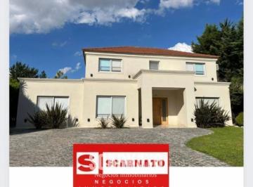 Casa · 850m² · 6 Ambientes · Casa en Echeverria del Lago