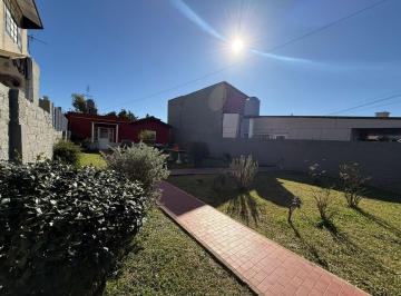 Casa · 77m² · 3 Ambientes · Casa 3 Ambientes en Venta Lomas de Zamora