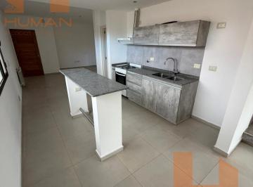 Casa · 150m² · 5 Ambientes · 2 Cocheras · Duplex Campo de Vuelo II - Dos Dorm - Tres Baños - Patio