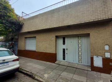 Casa de 3 ambientes, Barracas · Casa Sobre Lote Propio en Barracas