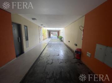 Departamento · 46m² · 2 Ambientes · 1 Cochera · Alquiler Departamento 2 Ambientes con Cochera en Sarandi