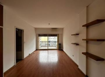 Departamento · 32m² · 1 Ambiente · Salguero Propiedades Alquila Monoambiente con Balcón en Recoleta