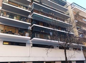 Departamento de 4 ambientes, Belgrano · Venta Departamento 4 Amb Belgrano Frente Balcon Baulera Lavadero 2 Baños Excelente Oportunidad