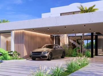 Casa · 330m² · 5 Ambientes · 2 Cocheras · Proyecto Casa en El Exclusivo Barrio Privado Rumenco Joven