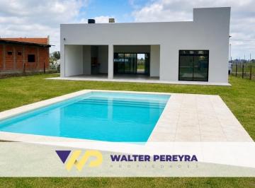 Casa · 145m² · 4 Ambientes · Casa a Estrenar C/ Piscina - Las Perdices II | Lote de 850 m²