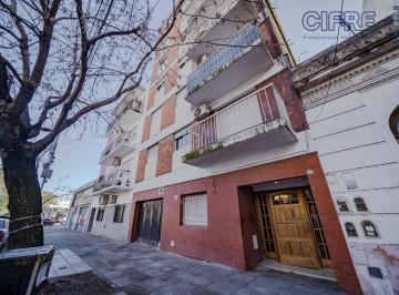 Departamento · 48m² · 3 Ambientes · Departamento de 3 Ambientes Semipiso con Balcón Francés