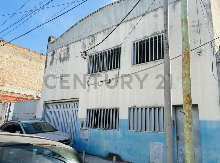 Depósito · 200m²