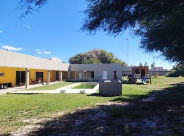 Casa · 303m² · 5 Ambientes · 1 Cochera · Casa en Venta