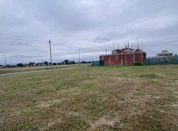 Terreno · 350m² · Venta Lote Pampas de Manantiales
