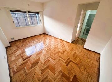 Departamento · 40m² · 2 Ambientes · Alquiler Dto 2 Amb Balcón Caballito