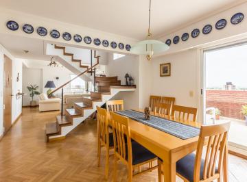 Departamento · 181m² · 5 Ambientes · 2 Cocheras · Villa Urquiza: Venta Excelente Duplex 5 Ambientes, Cochera Doble, Baulera.