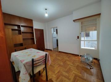 Departamento · 36m² · 2 Ambientes · Alquiler Departamento 2 Amb Flores Impecable