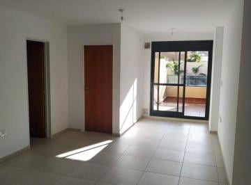 Departamento de 3 ambientes, Córdoba · Alq Depto con Terraza - a m de Tribunales! Exc Ubicación