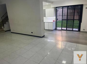 PH · 199m² · 5 Ambientes · PH en Alquiler - 4 Dorm. 2 Baños - Villa Urquiza