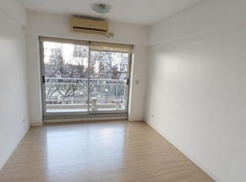 living comedor · Depto 2 Ambientes Muy Luminoso, Balcon, Baño y Toilette, Amenities