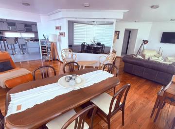 Departamento · 90m² · 4 Ambientes · 1 Cochera · Exclusivo Piso Frente Al Mar con Imponente Vista Panoramica.