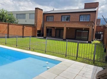 Casa · 600m² · 7 Ambientes · 2 Cocheras · Casa - Colegio Los Cerros