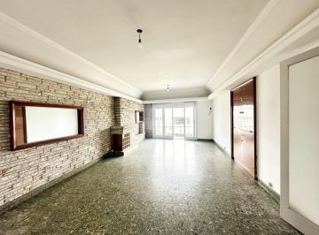 Local comercial · 500m² · 4 Ambientes · 1 Cochera · Venta Local con Vivienda Oficina Balcon Terraza Lanus