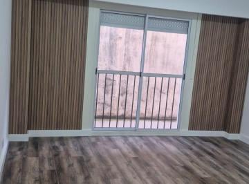 Departamento de 2 ambientes, La Paternal · Bajas Expensas – 2 Ambientes - Balcón Frances - Aire Acondicionado