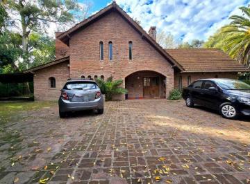 Casa · 183m² · 5 Ambientes · 8 Cocheras · Venta Casa Quinta 5 Ambientes 938 m Ing. Maschwitz