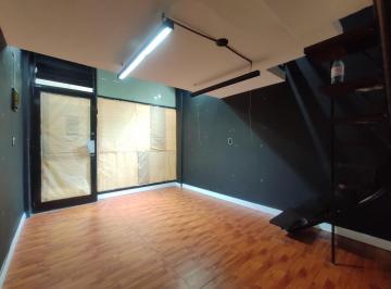 Local comercial · 37m² · Alq. Local Comercial en Galería. Corrientes y Junín