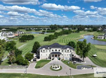 Terreno · 1600m² · Terreno Venta Lote en La Providencia Sector Lakes 2 Golf Gran Ubicación y Orientación