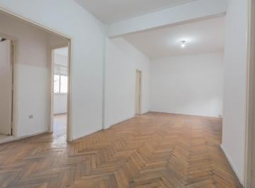 Departamento · 67m² · 3 Ambientes · Venta Almagro Dto 2 Amb/3 X Escalera