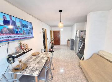 Departamento de 2 ambientes, La Matanza · Venta - Amplio Depto 2 Ambientes C/balcon Aterrazado en Avda Crovara 1000 - Ciudad Madero