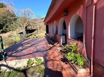 Casa · 311m² · 5 Ambientes · Venta – Campo de 21,8 Hectáreas en Tanti
