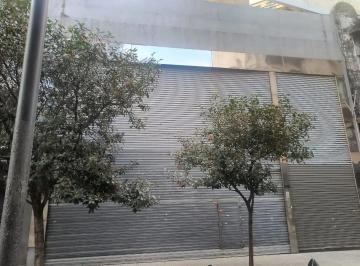 Local comercial · 450m² · 4 Ambientes · Alquiler de Local Comercial de 500 m² en San Nicolás