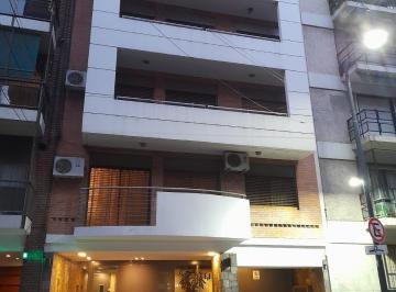 Departamento de 1 ambiente, Barrio Norte · Dueño Vende Semipiso de Categoria de 1 1/2 Amb - Excelente - Todo Aire, Sol y Luz