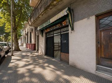 Local comercial · 30m² · 1 Ambiente · Local Comercial en Alquiler – Medrano 1200| Excelente Frente – Sin Expensas