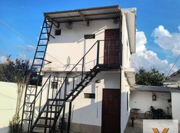 Departamento · 200m² · 12 Ambientes · Departamento en Venta - 7 Dormitorio 6 Baños - Ezeiza