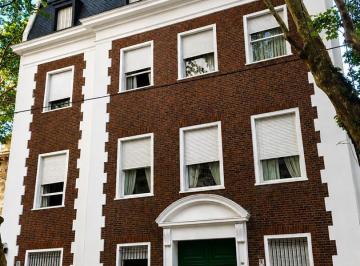 Casa · 1200m² · 6 Ambientes · 6 Cocheras · Casa Chalet en Venta en Belgrano, Capital Federal, Buenos Aires