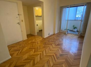 Departamento · 33m² · 2 Ambientes · Departamento de 2 Amb - con Balcón Al Contrafrente - San Telmo