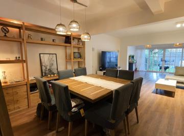 Casa · 133m² · 5 Ambientes · 3 Cocheras · Casa en Venta, 4 Ambientes, en Beccar, San Isidro, Gba Norte