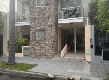 Departamento de 3 ambientes, La Matanza · Departamento de 3 Amb Al Frente con Ascensor