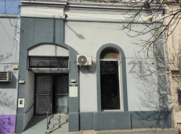 Oficina comercial · 132m² · 7 Ambientes · Propiedad Comercial en Venta en Rafaela