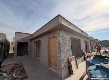 Casa de 3 ambientes, Maipú · Casa en Venta C/ Cochera en Maipú