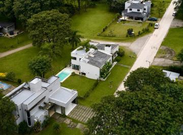 Casa de 6 ambientes, Lules · ¡Venta Increíble Casa Country La Arboleda!