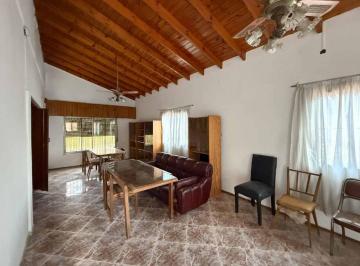 Casa · 197m² · 4 Ambientes · 2 Cocheras · Venta Casa 3 Dorm. Excelente Ubicación El Talar